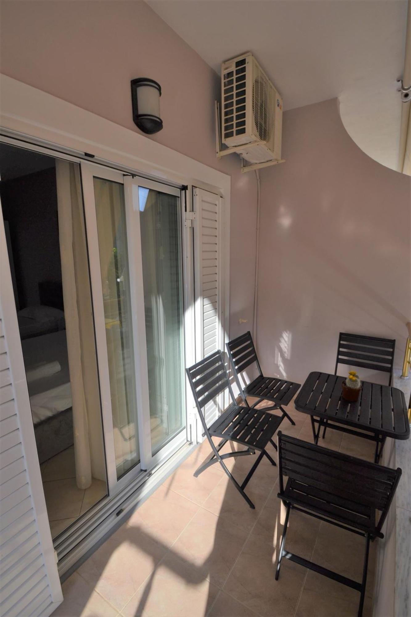 Little Cozy Apartment 2 Sarande Exterior photo